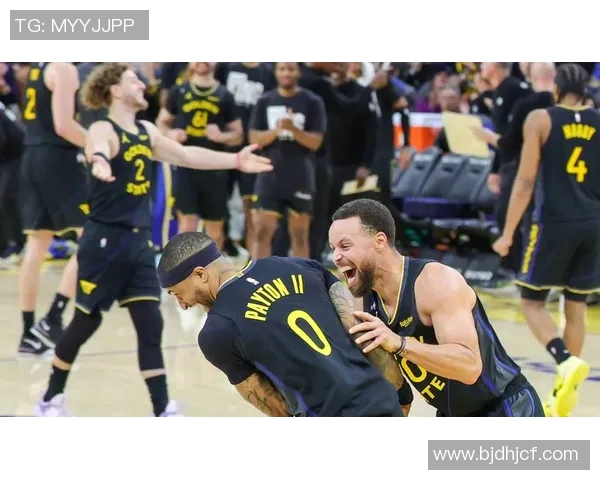 勇士与火箭激战正酣NBA新赛季首场对决精彩回顾与分析