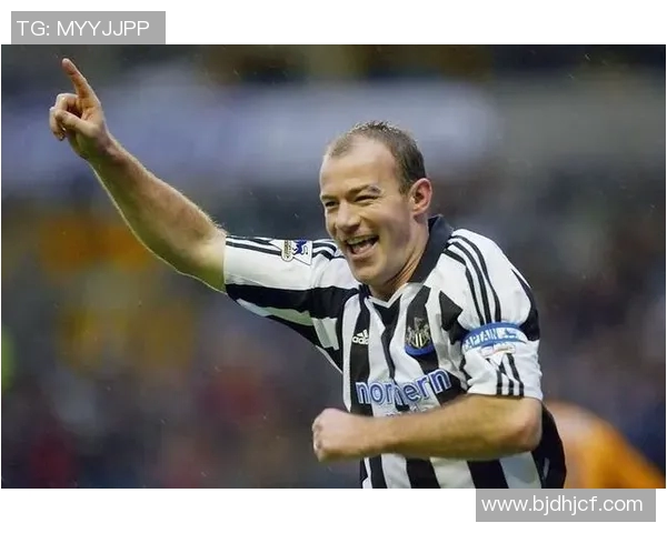 哈兰德的足球传奇之路：从青涩少年到世界顶级射手的成长故事