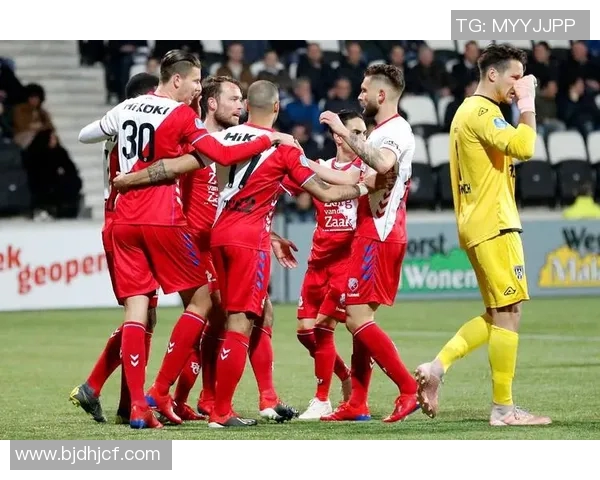 里耶卡主场迎战阿尔克马尔双方争夺欧联杯小组赛关键胜利