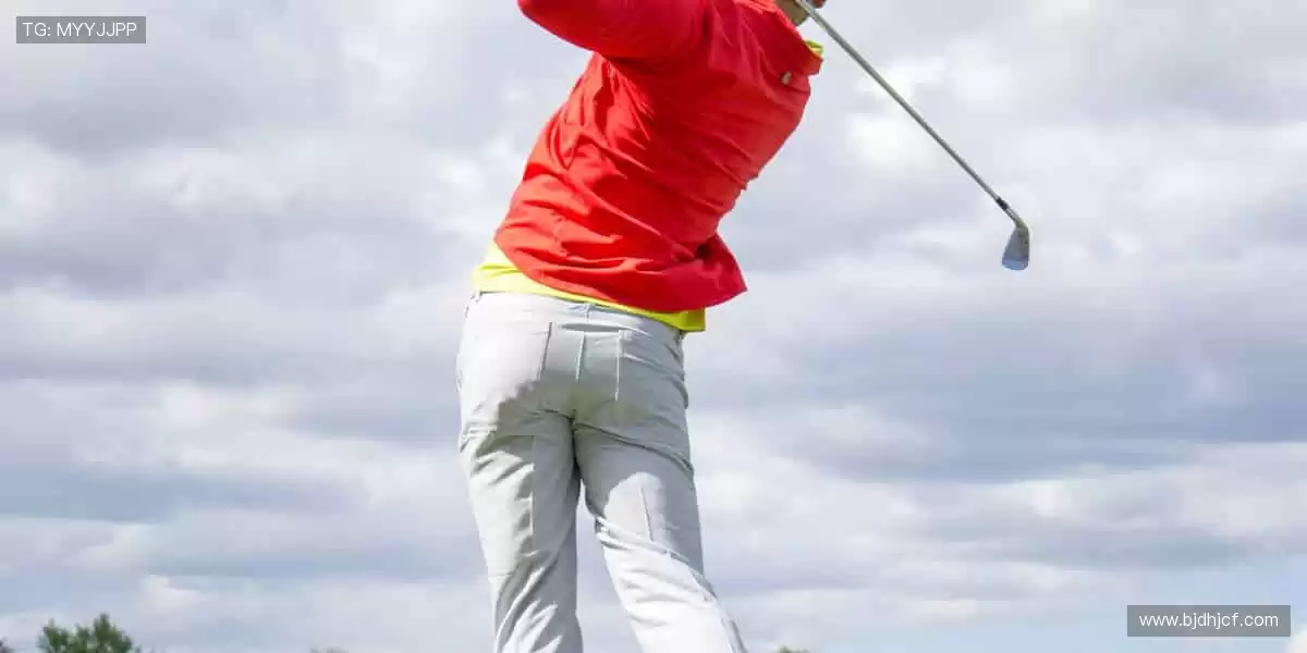 ⚽ 全球赛事盛宴，每一脚都点燃热血！🔥